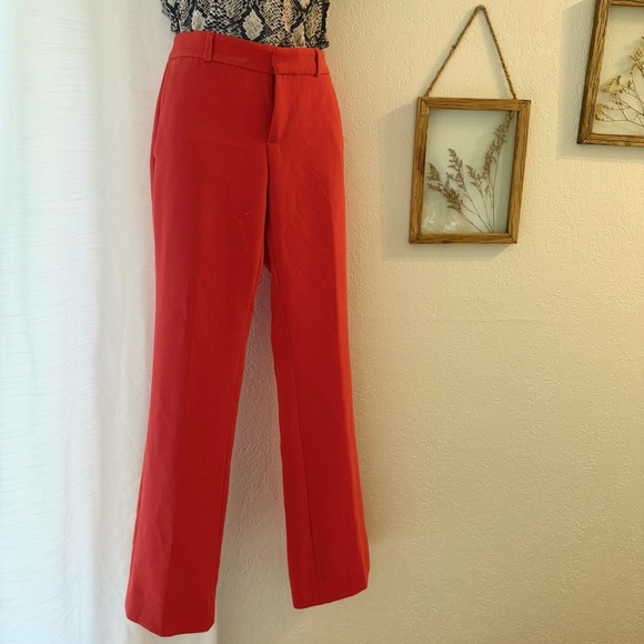Banana Republic Logan style Vibrant Red Trousers Size 0P - Picture 1 of 9